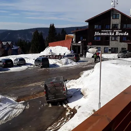 M5 Appartement Horní Mísečky