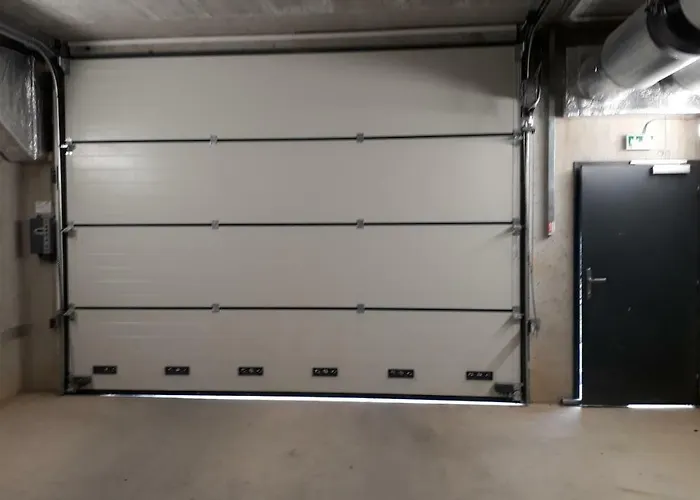 M5 Apartment